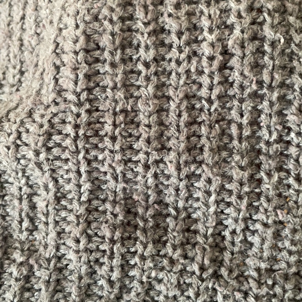 PINK ROSE sweater - Picture 2 of 2